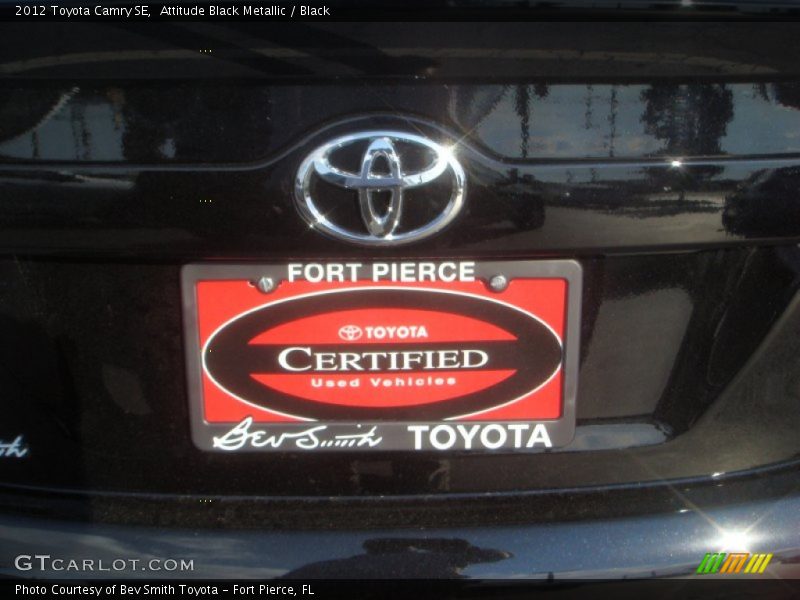 Attitude Black Metallic / Black 2012 Toyota Camry SE
