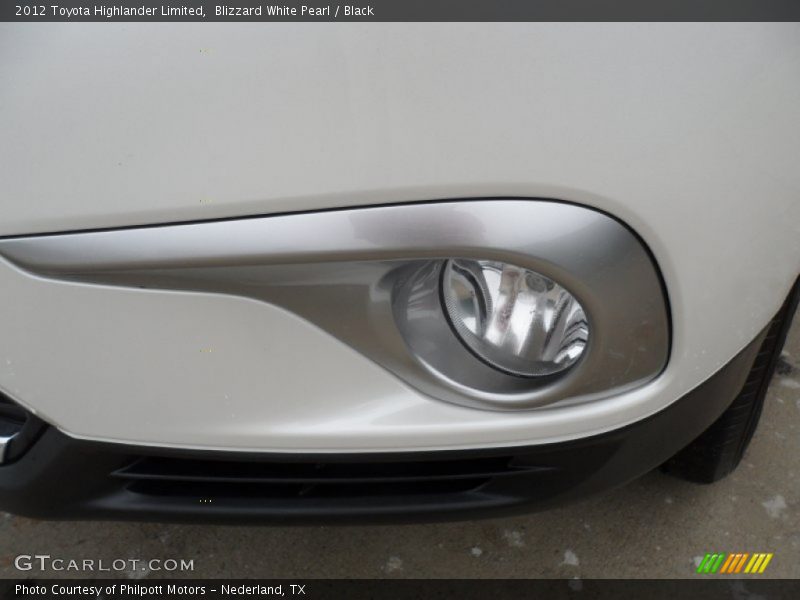 Blizzard White Pearl / Black 2012 Toyota Highlander Limited