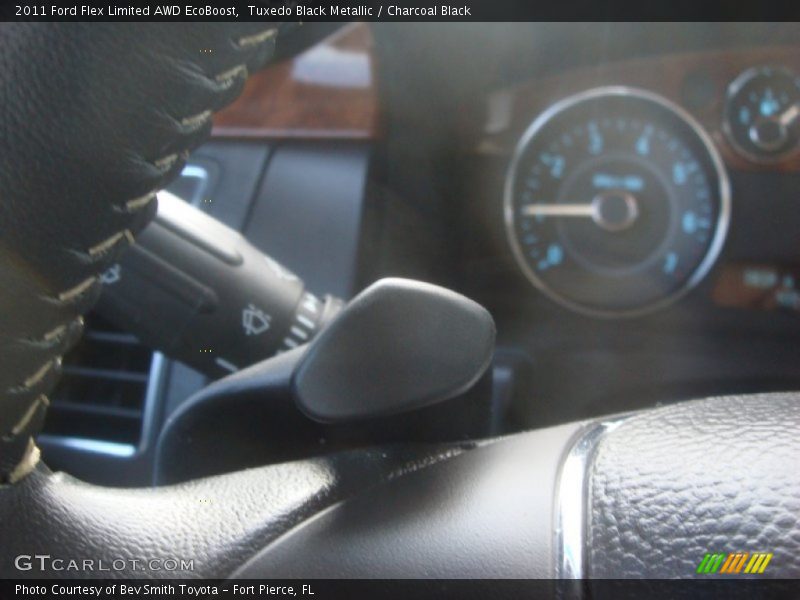 Tuxedo Black Metallic / Charcoal Black 2011 Ford Flex Limited AWD EcoBoost