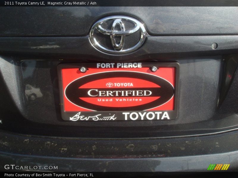Magnetic Gray Metallic / Ash 2011 Toyota Camry LE