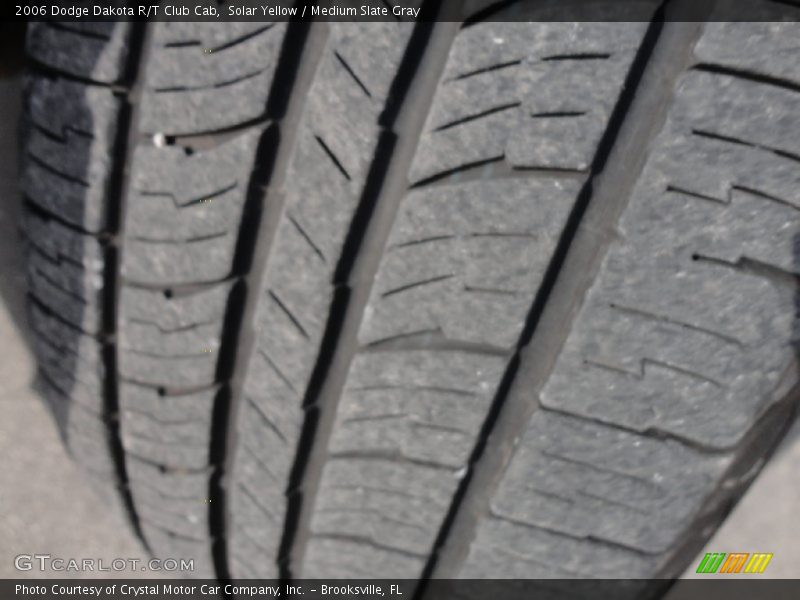 Solar Yellow / Medium Slate Gray 2006 Dodge Dakota R/T Club Cab