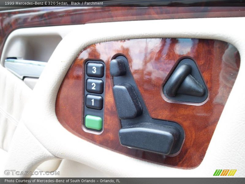 Black / Parchment 1999 Mercedes-Benz E 320 Sedan