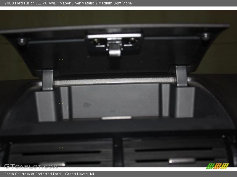 Vapor Silver Metallic / Medium Light Stone 2008 Ford Fusion SEL V6 AWD