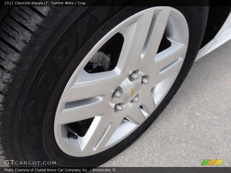 Summit White / Gray 2011 Chevrolet Impala LT