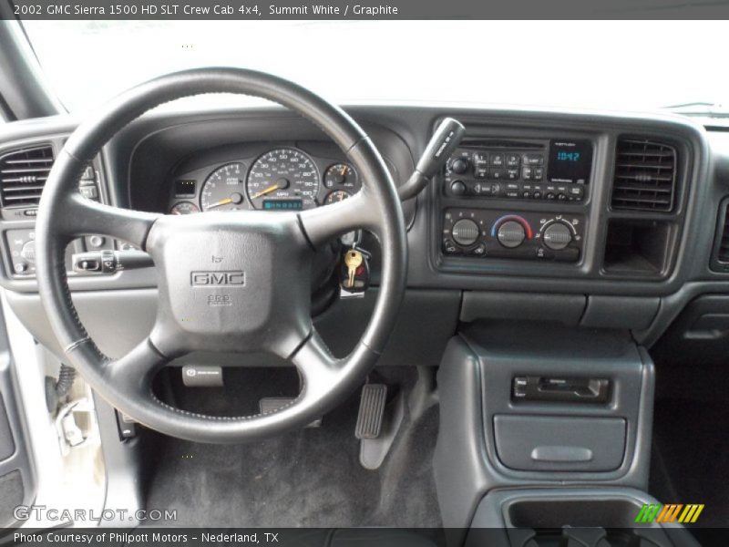 Dashboard of 2002 Sierra 1500 HD SLT Crew Cab 4x4