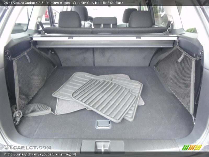 Graphite Gray Metallic / Off Black 2011 Subaru Outback 2.5i Premium Wagon