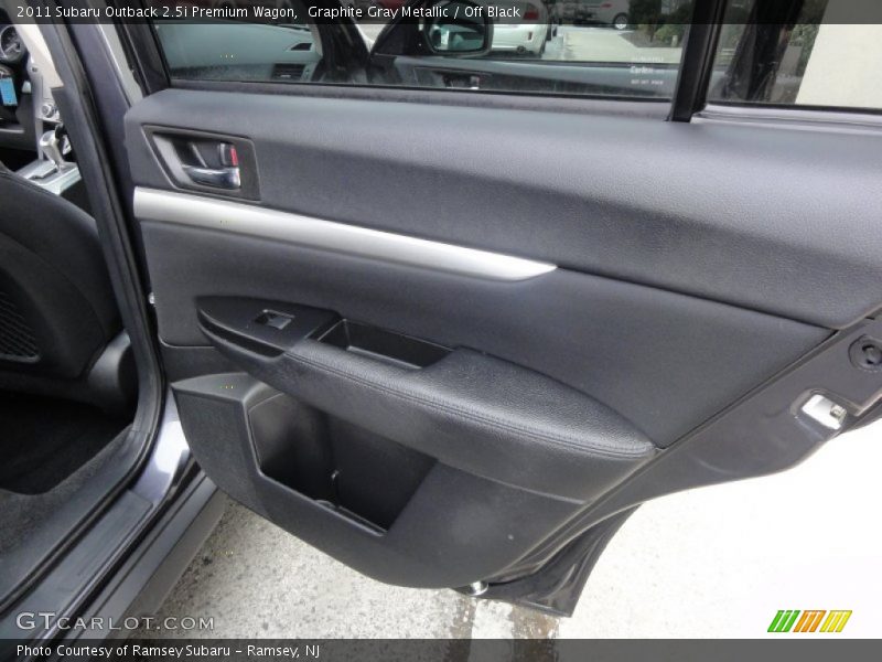 Graphite Gray Metallic / Off Black 2011 Subaru Outback 2.5i Premium Wagon