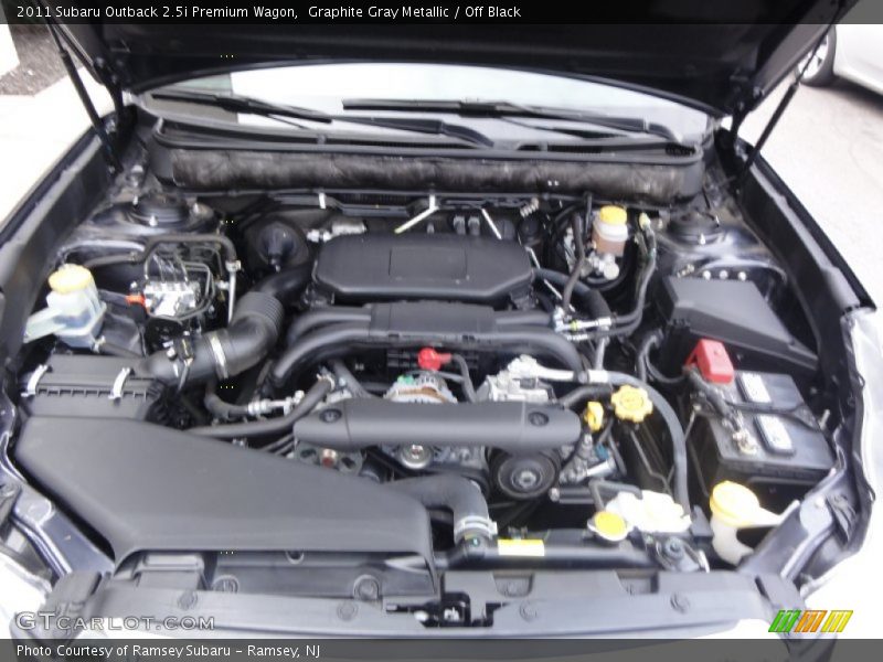 Graphite Gray Metallic / Off Black 2011 Subaru Outback 2.5i Premium Wagon