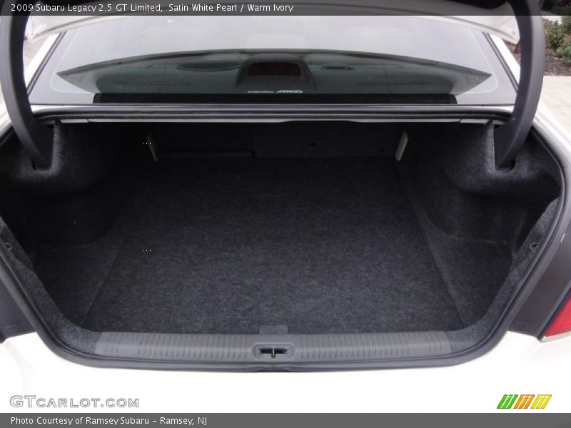  2009 Legacy 2.5 GT Limited Trunk