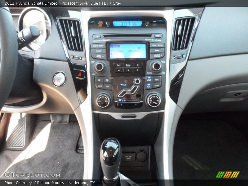 Iridescent Silver Blue Pearl / Gray 2012 Hyundai Sonata Limited