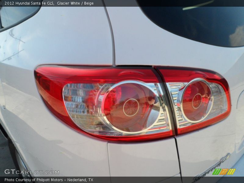 Glacier White / Beige 2012 Hyundai Santa Fe GLS