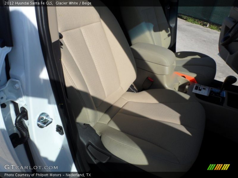Glacier White / Beige 2012 Hyundai Santa Fe GLS