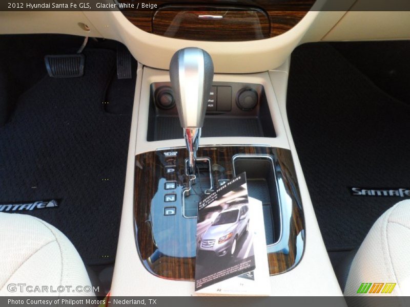Glacier White / Beige 2012 Hyundai Santa Fe GLS