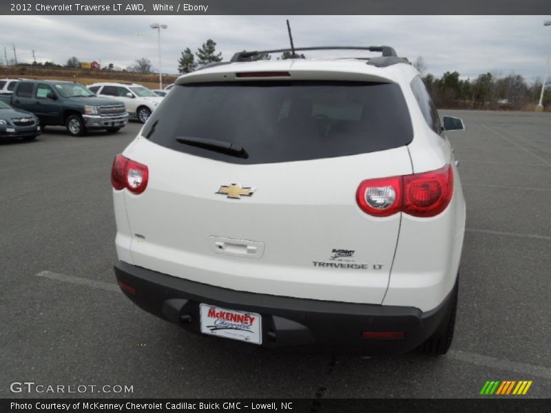White / Ebony 2012 Chevrolet Traverse LT AWD