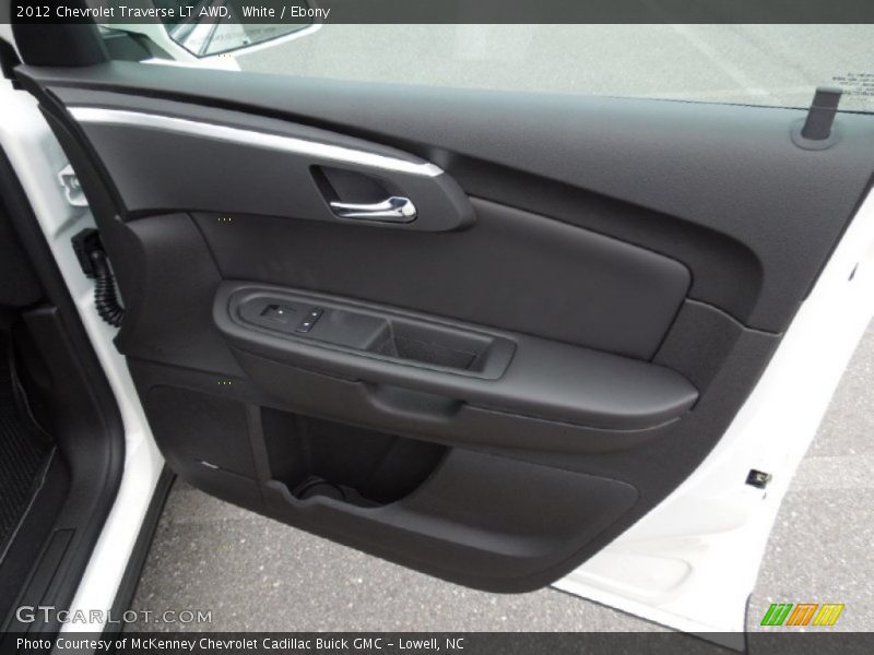 White / Ebony 2012 Chevrolet Traverse LT AWD