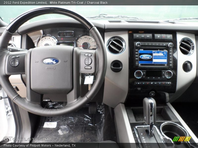 White Platinum Tri-Coat / Charcoal Black 2012 Ford Expedition Limited