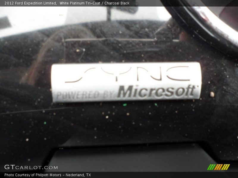 White Platinum Tri-Coat / Charcoal Black 2012 Ford Expedition Limited