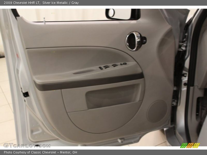 Silver Ice Metallic / Gray 2009 Chevrolet HHR LT