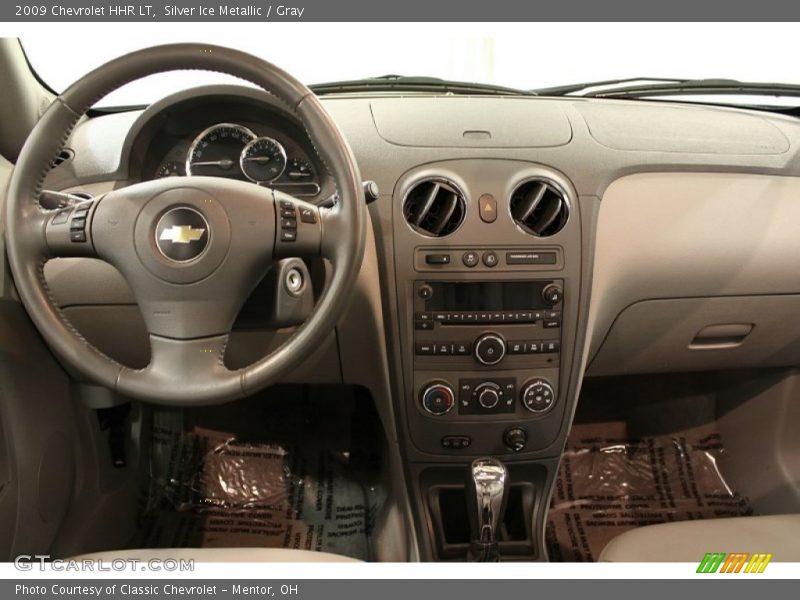 Silver Ice Metallic / Gray 2009 Chevrolet HHR LT