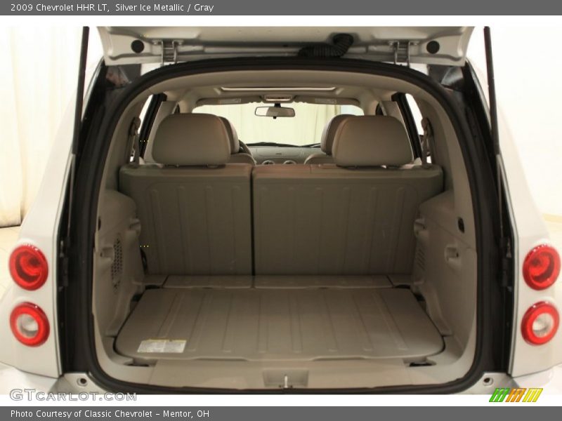 Silver Ice Metallic / Gray 2009 Chevrolet HHR LT