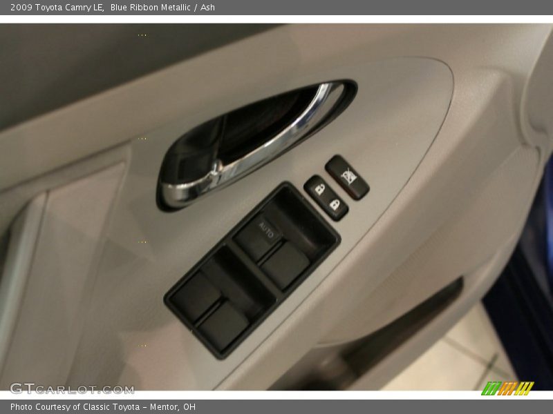 Blue Ribbon Metallic / Ash 2009 Toyota Camry LE