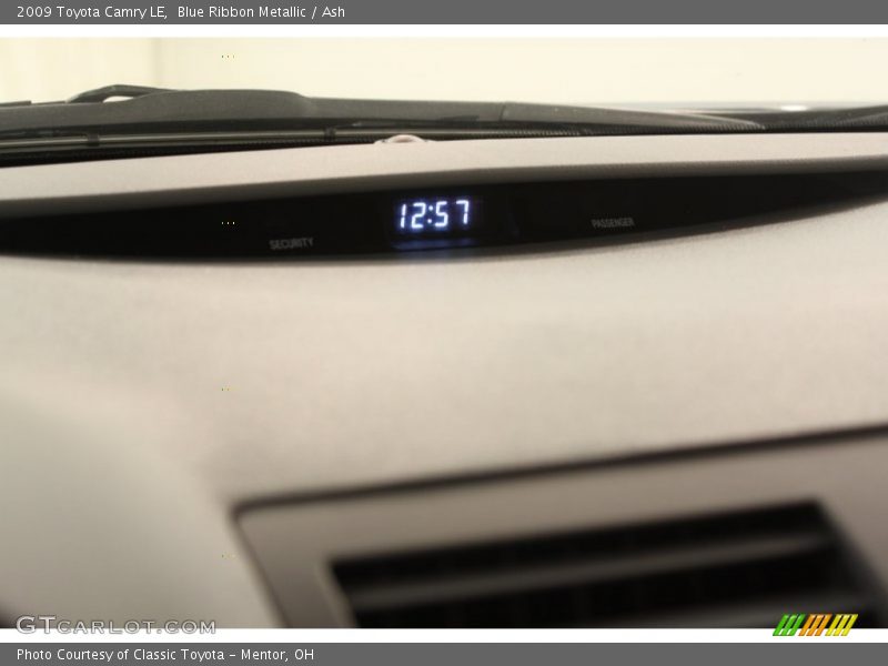 Blue Ribbon Metallic / Ash 2009 Toyota Camry LE