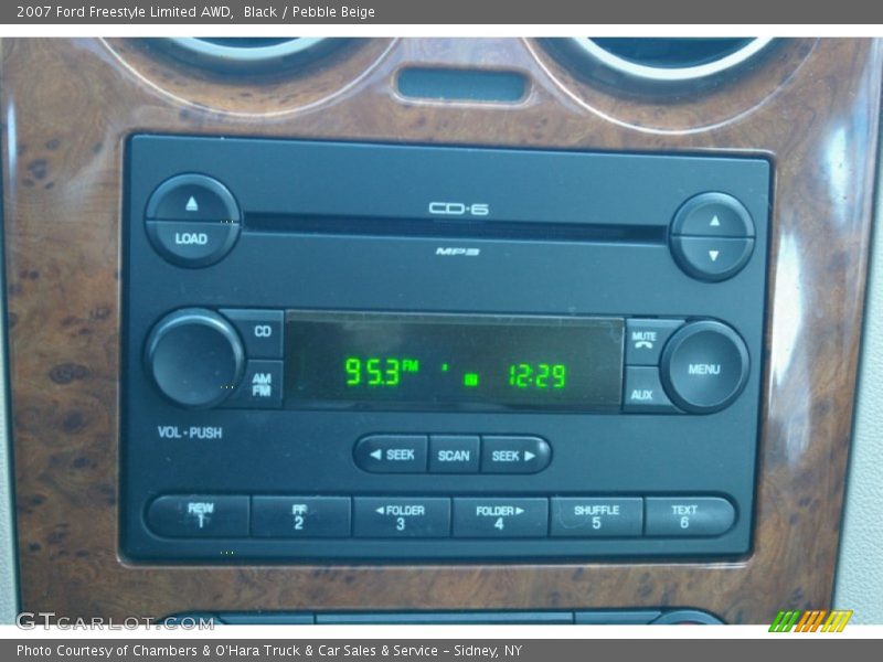 Black / Pebble Beige 2007 Ford Freestyle Limited AWD