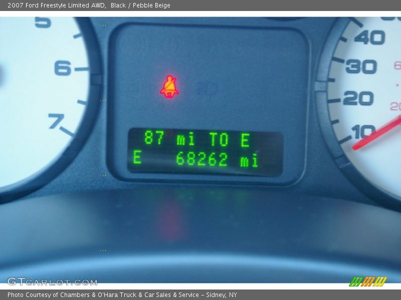 Black / Pebble Beige 2007 Ford Freestyle Limited AWD