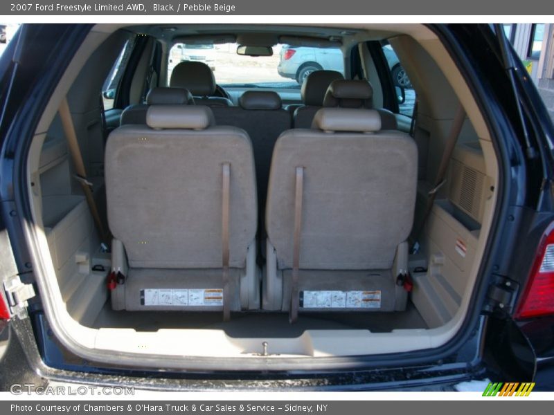 Black / Pebble Beige 2007 Ford Freestyle Limited AWD