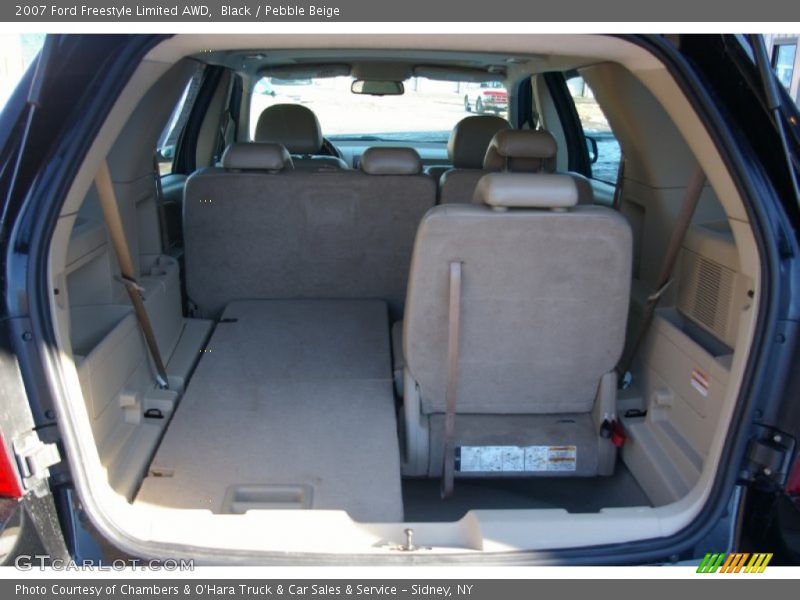 Black / Pebble Beige 2007 Ford Freestyle Limited AWD