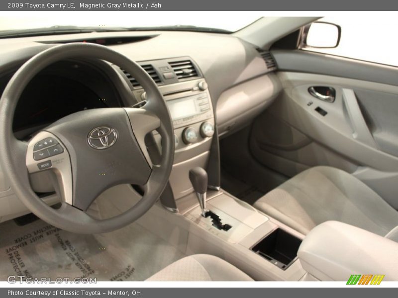 Magnetic Gray Metallic / Ash 2009 Toyota Camry LE