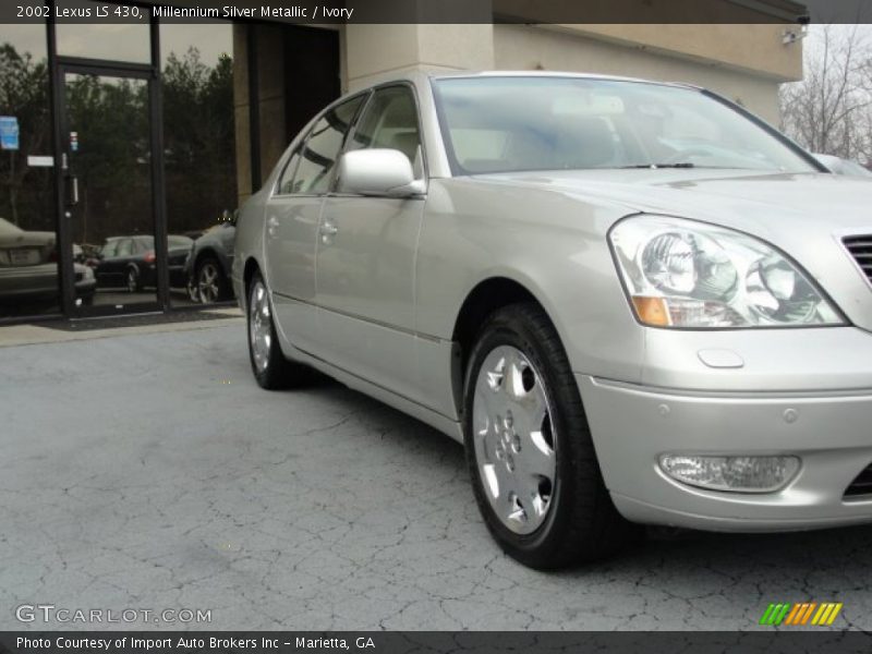 Millennium Silver Metallic / Ivory 2002 Lexus LS 430