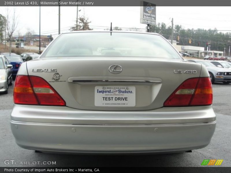 Millennium Silver Metallic / Ivory 2002 Lexus LS 430