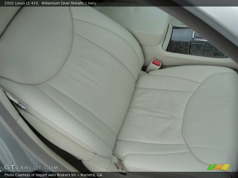 Millennium Silver Metallic / Ivory 2002 Lexus LS 430