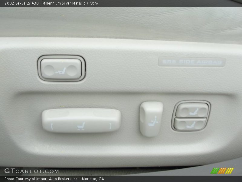 Millennium Silver Metallic / Ivory 2002 Lexus LS 430
