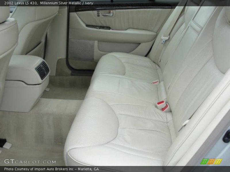 Millennium Silver Metallic / Ivory 2002 Lexus LS 430