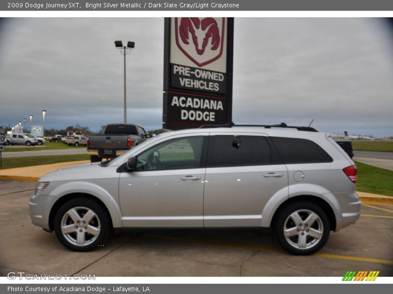 Bright Silver Metallic / Dark Slate Gray/Light Graystone 2009 Dodge Journey SXT