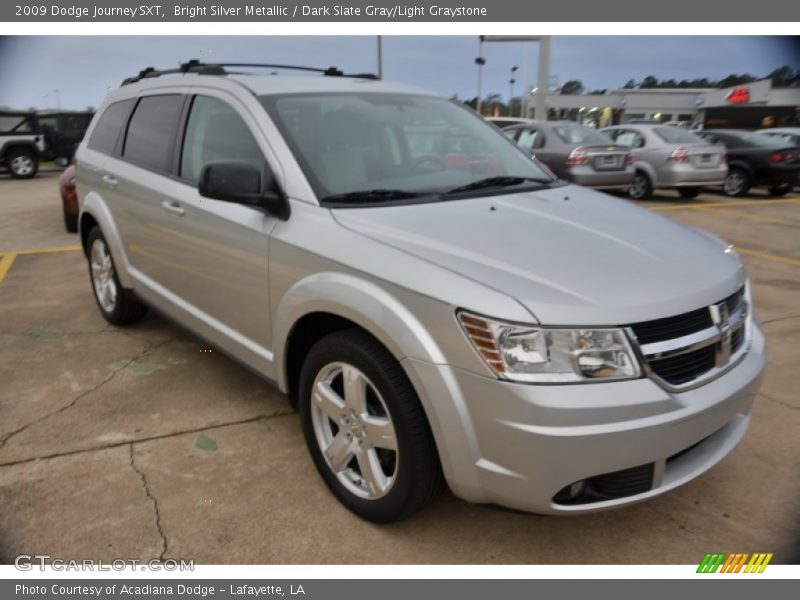 Bright Silver Metallic / Dark Slate Gray/Light Graystone 2009 Dodge Journey SXT