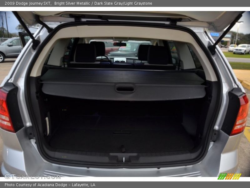 Bright Silver Metallic / Dark Slate Gray/Light Graystone 2009 Dodge Journey SXT