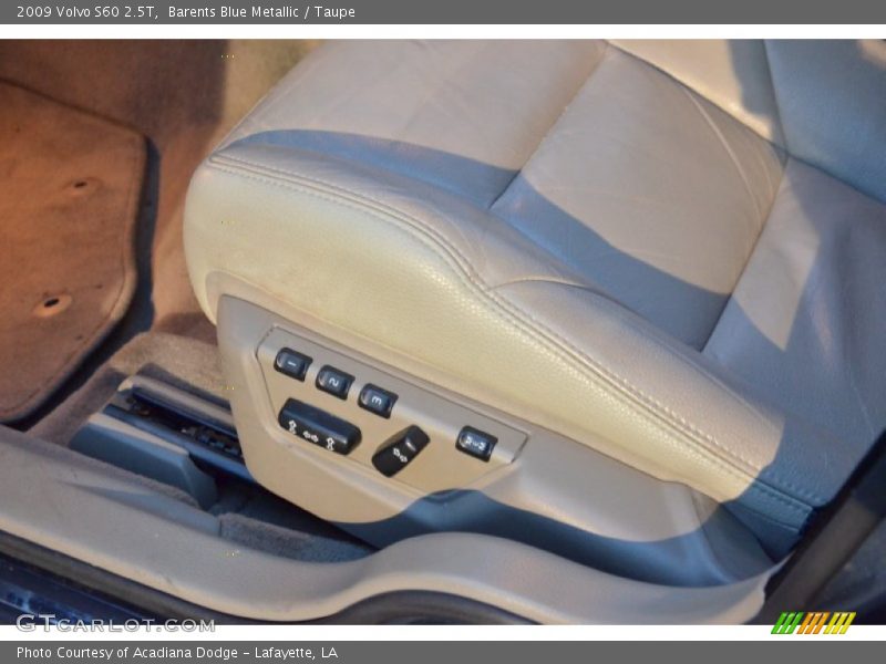 Barents Blue Metallic / Taupe 2009 Volvo S60 2.5T