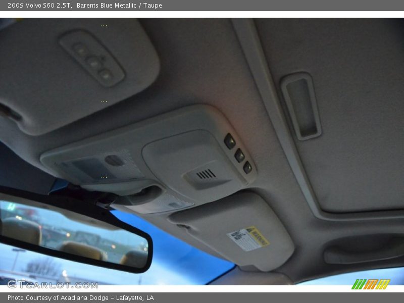 Barents Blue Metallic / Taupe 2009 Volvo S60 2.5T