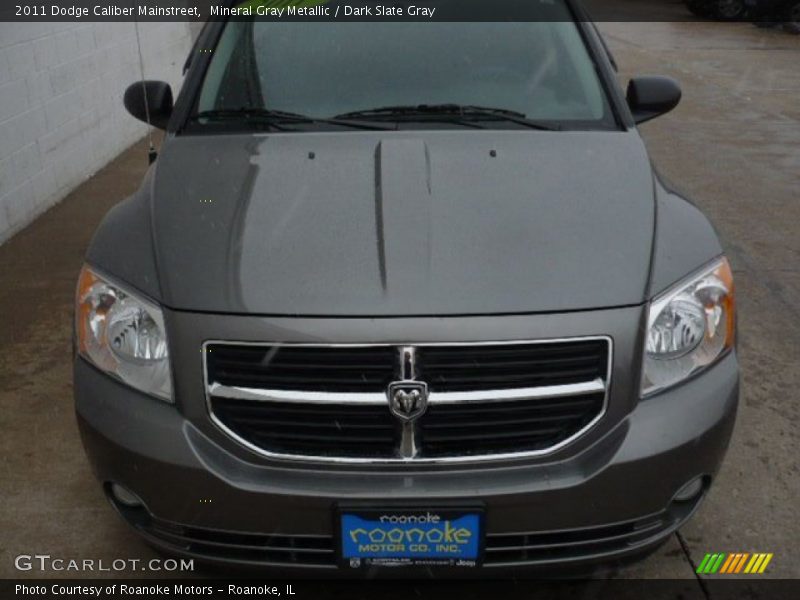 Mineral Gray Metallic / Dark Slate Gray 2011 Dodge Caliber Mainstreet