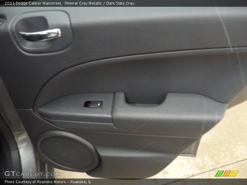 Mineral Gray Metallic / Dark Slate Gray 2011 Dodge Caliber Mainstreet