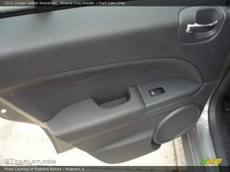 Mineral Gray Metallic / Dark Slate Gray 2011 Dodge Caliber Mainstreet