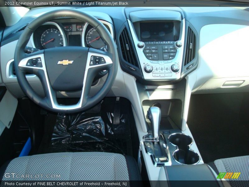 Summit White / Light Titanium/Jet Black 2012 Chevrolet Equinox LT