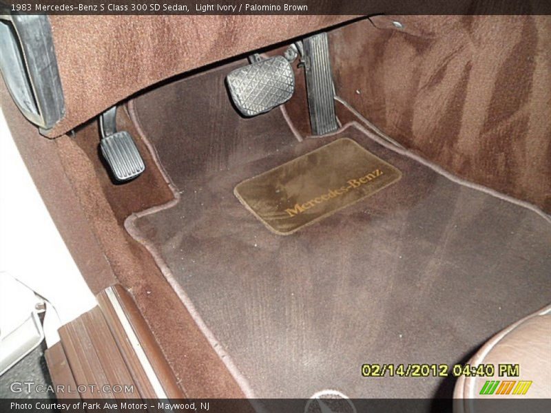 Light Ivory / Palomino Brown 1983 Mercedes-Benz S Class 300 SD Sedan