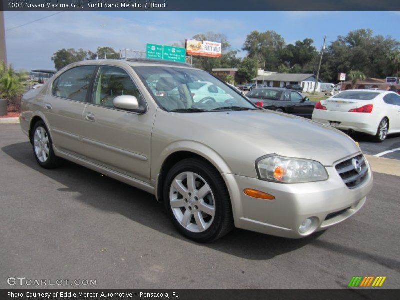 Sunlit Sand Metallic / Blond 2002 Nissan Maxima GLE