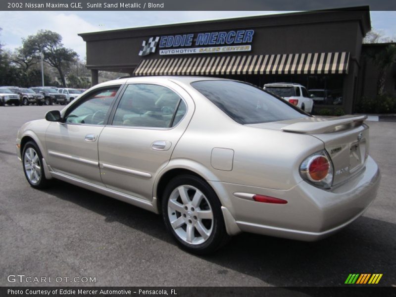 Sunlit Sand Metallic / Blond 2002 Nissan Maxima GLE