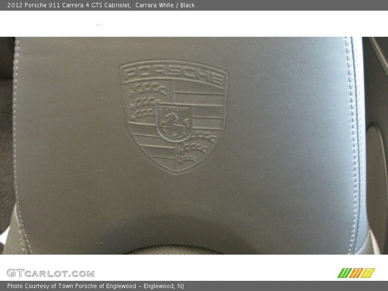 Carrara White / Black 2012 Porsche 911 Carrera 4 GTS Cabriolet