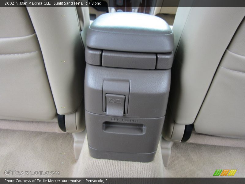 Sunlit Sand Metallic / Blond 2002 Nissan Maxima GLE